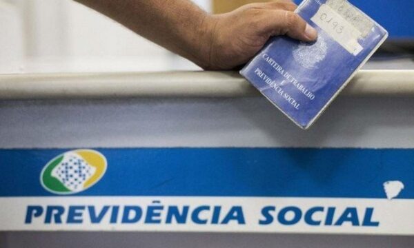 Sacando dinheiro da previdência